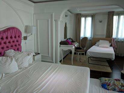 Hotel Raya Tichy المظهر الخارجي الصورة